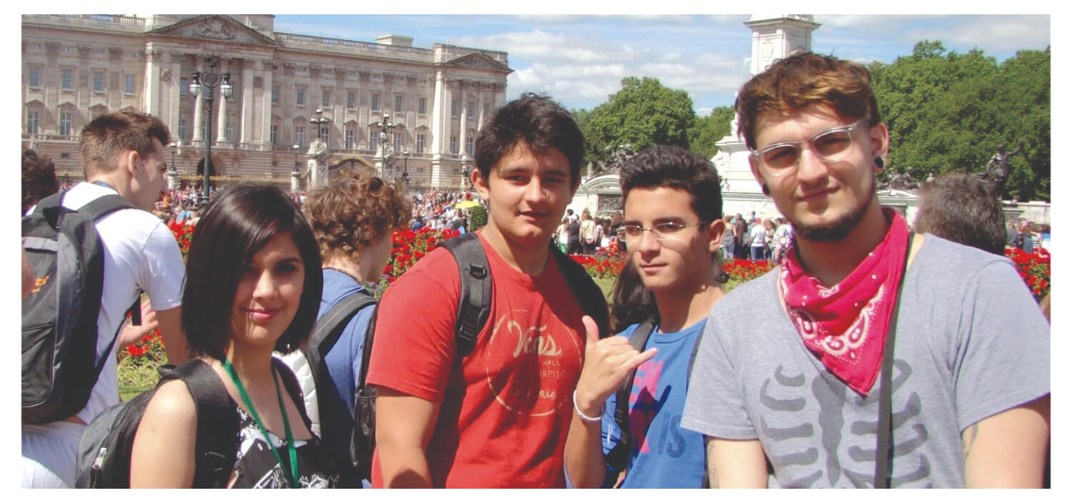 Inglaterra Colegio Almirante Brown Zona Norte